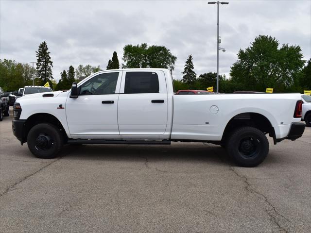 Photo of 2025 Bright White Clearcoat RAM 3500