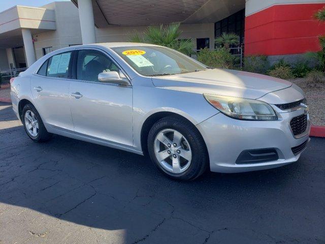 Photo of 2015 Silver Ice Metallic Chevrolet Malibu