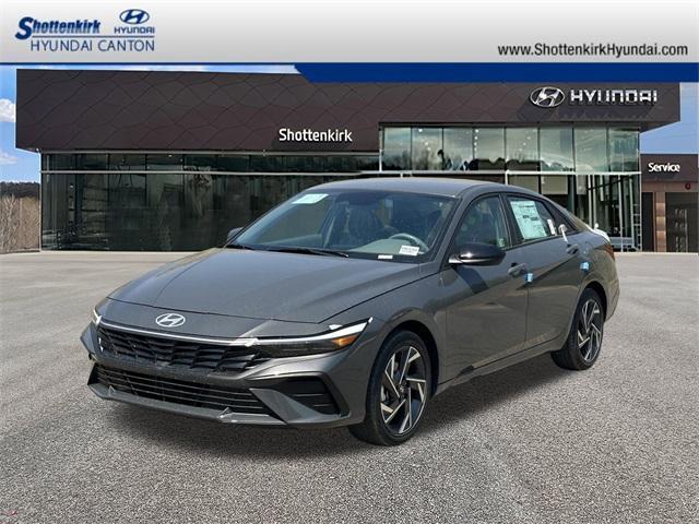 Photo of 2025 Gray Pearl Hyundai ELANTRA HEV
