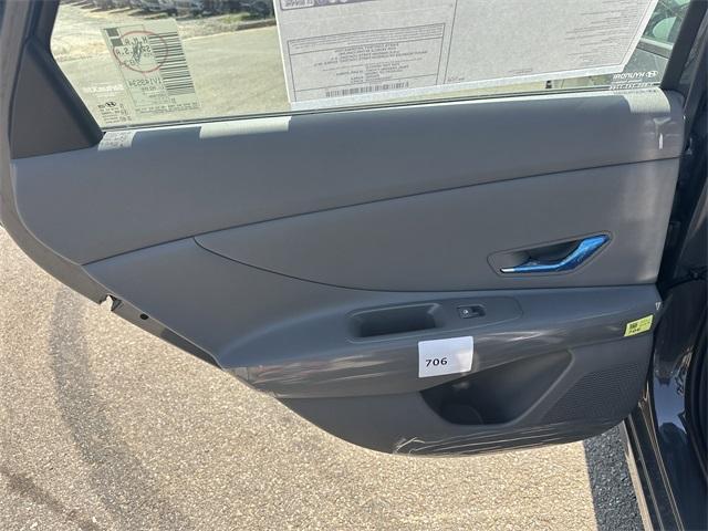 Photo of 2025 Gray Pearl Hyundai ELANTRA HEV