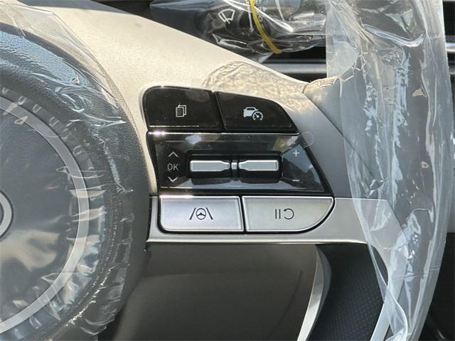 Photo of 2025 Gray Pearl Hyundai ELANTRA HEV