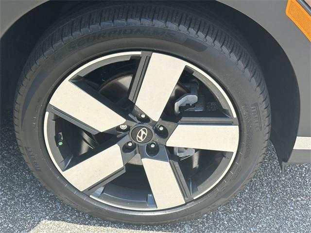 Photo of 2024 Brass Hyundai SANTA FE