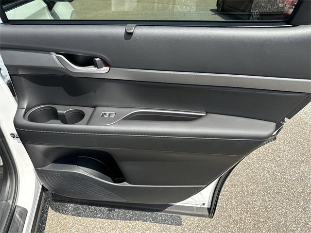 Photo of 2025 Hyper White Hyundai PALISADE