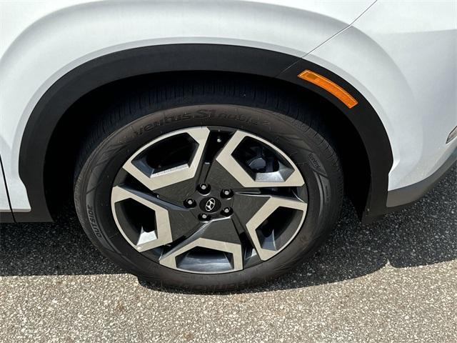 Photo of 2025 Hyper White Hyundai PALISADE