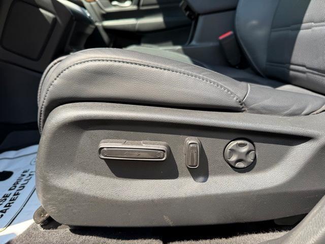 Photo of 2020 Gray Honda CR-V