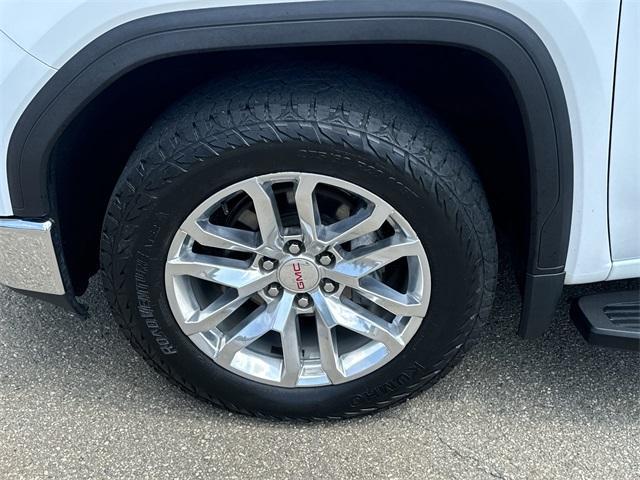 Photo of 2021 Summit White GMC Sierra 1500