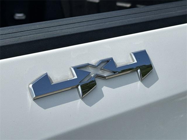 Photo of 2021 Summit White GMC Sierra 1500