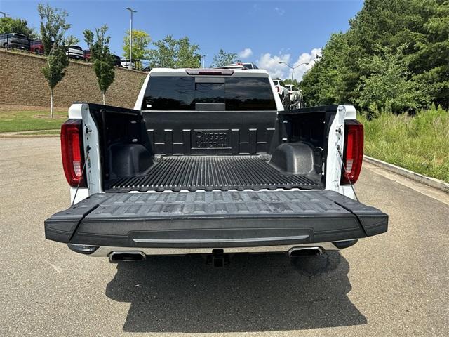 Photo of 2021 Summit White GMC Sierra 1500