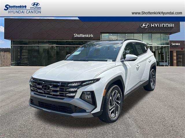Photo of 2025 Pearl Hyundai TUCSON Hybrid