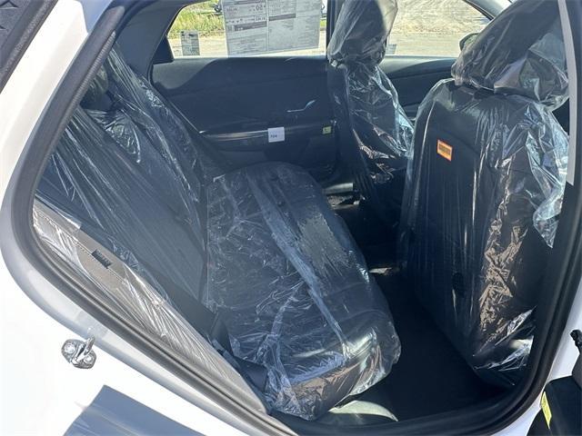 Photo of 2025 White Hyundai ELANTRA HEV
