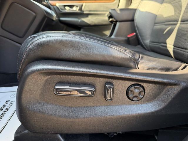 Photo of 2022 Gray Honda CR-V