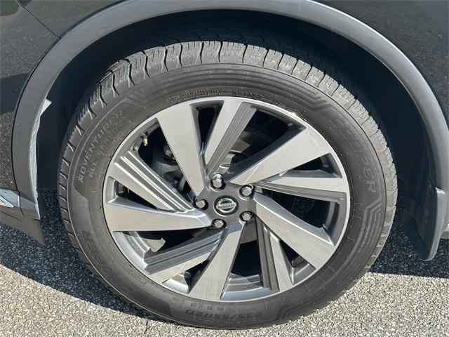 Photo of 2021 Magnetic Black Nissan Murano