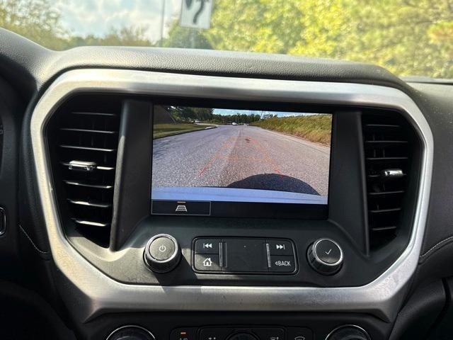 Photo of 2023 Summit White GMC Acadia