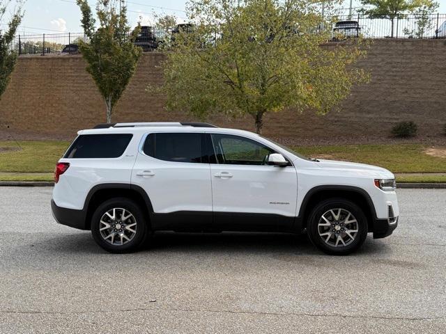 Photo of 2023 Summit White GMC Acadia