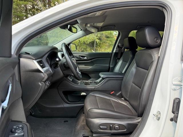 Photo of 2023 Summit White GMC Acadia
