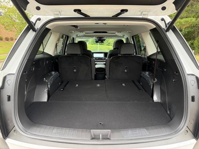 Photo of 2026 White Pearl Hyundai PALISADE