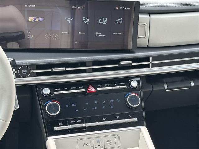 Photo of 2025 Phantom Black Hyundai SANTA FE HEV