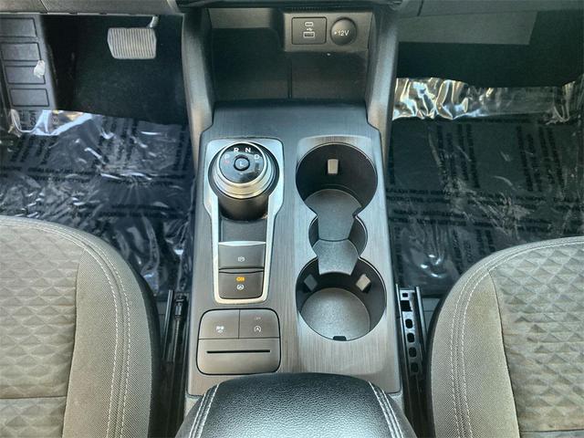 Photo of 2022 ICED BLUE SILVER METALLIC Ford Escape