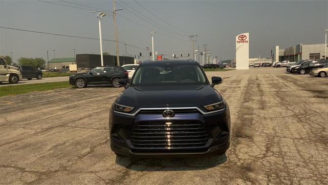 Photo of 2025 Blueprint Toyota Grand Highlander