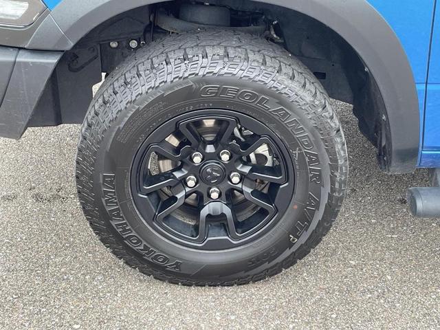 Photo of 2021 Hydro Blue Pearlcoat RAM 1500 Classic