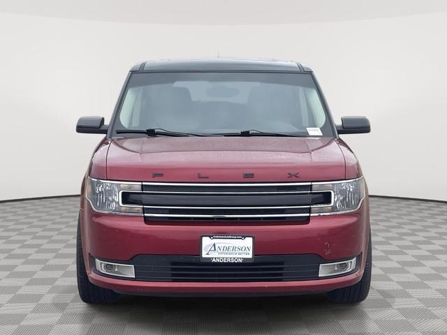 Photo of 2017 Shadow Black Ford Flex
