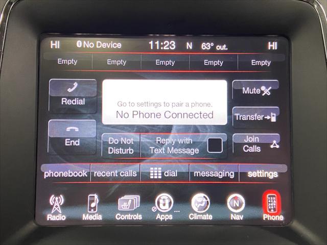 Photo of 2015 Brilliant Black Crystal Pearlcoat Dodge Durango