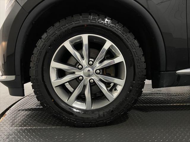 Photo of 2015 Brilliant Black Crystal Pearlcoat Dodge Durango