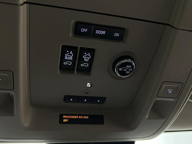 Photo of 2020 Dark Sapphire Blue Metallic GMC Yukon XL