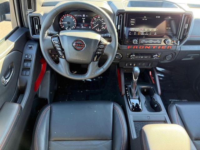 Photo of 2025 Boulder Gray Pearl Nissan Frontier