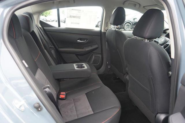 Photo of 2025 Atlantic Gray Metallic Super Black Nissan Sentra