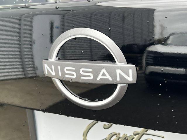 Photo of 2025 Super Black Nissan Sentra