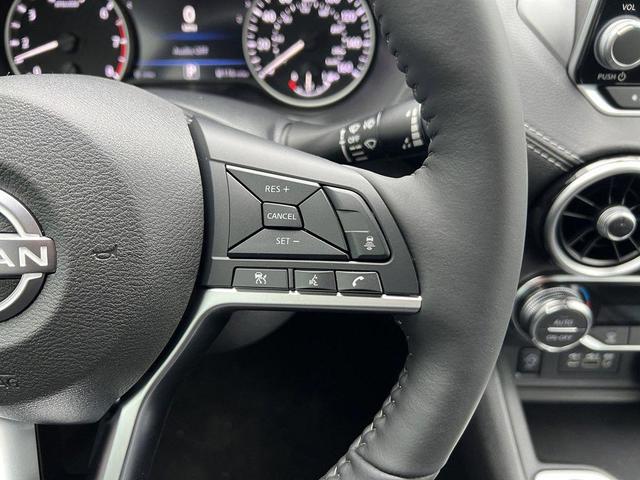 Photo of 2025 Super Black Nissan Sentra