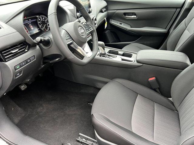 Photo of 2025 Super Black Nissan Sentra