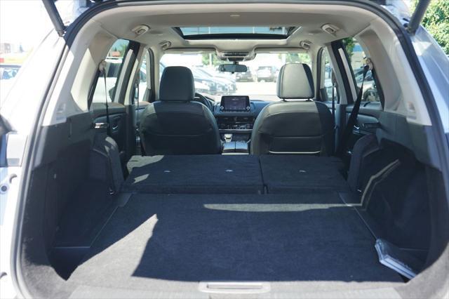 Photo of 2023 Brilliant Silver Metallic Nissan Rogue