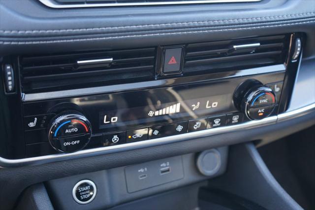 Photo of 2023 Brilliant Silver Metallic Nissan Rogue