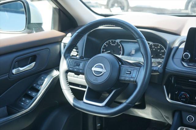 Photo of 2023 Brilliant Silver Metallic Nissan Rogue
