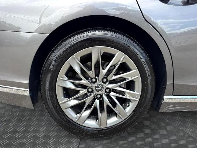Photo of 2018 Manganese Luster Lexus LS 500