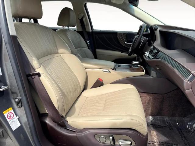 Photo of 2018 Manganese Luster Lexus LS 500