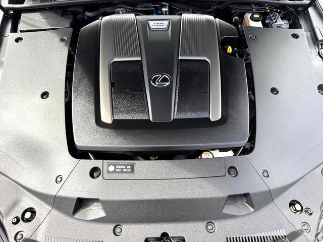 Photo of 2018 Manganese Luster Lexus LS 500