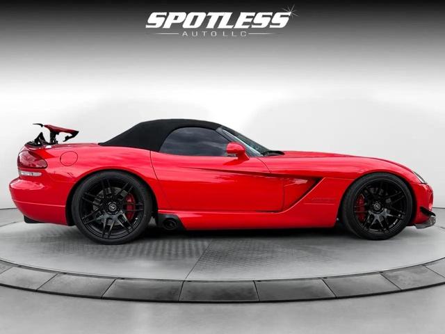 Photo of 2003 Viper Red Clearcoat/Black Soft Top Dodge Viper
