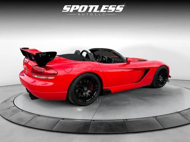 Photo of 2003 Viper Red Clearcoat/Black Soft Top Dodge Viper