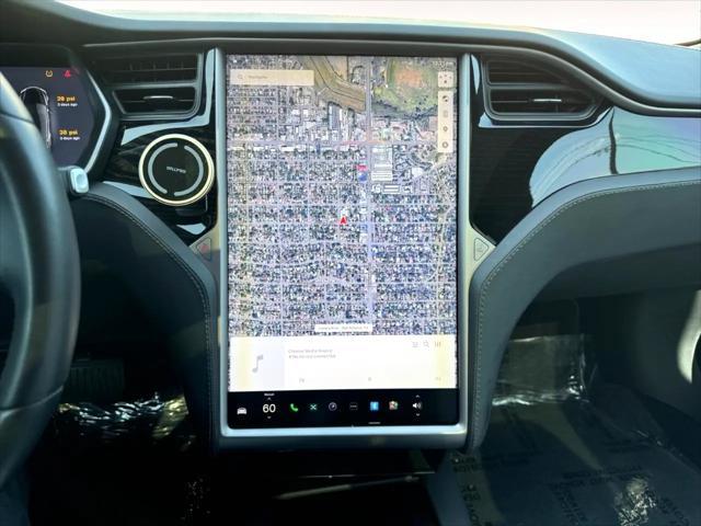 Photo of 2018 Black Tesla Model S