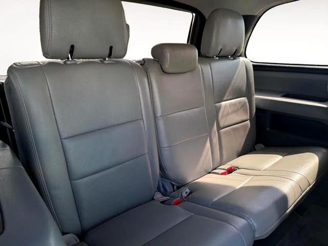 Photo of 2015 Magnetic Gray Metallic Toyota Sequoia