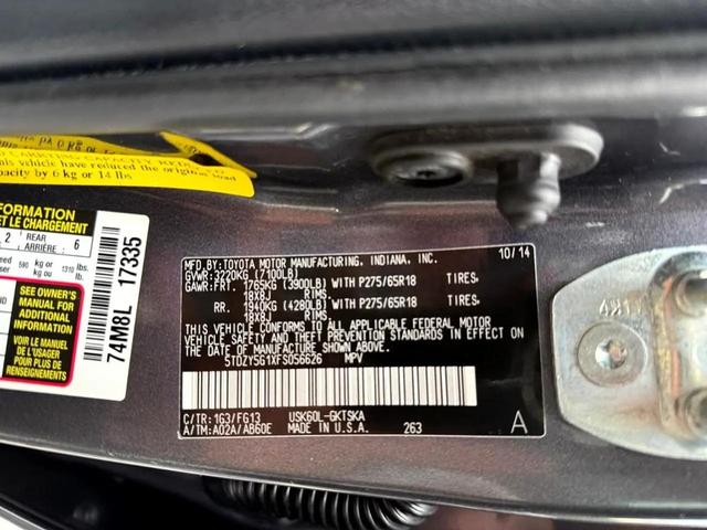Photo of 2015 Magnetic Gray Metallic Toyota Sequoia