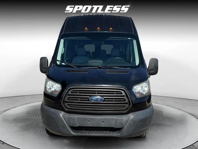 Photo of 2015 Tuxedo Black Metallic Ford Transit-350