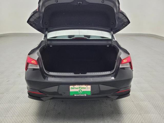 Photo of 2023 Black Hyundai ELANTRA