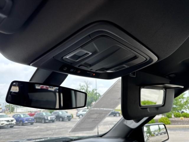 Photo of 2021 Black Chevrolet Silverado 1500