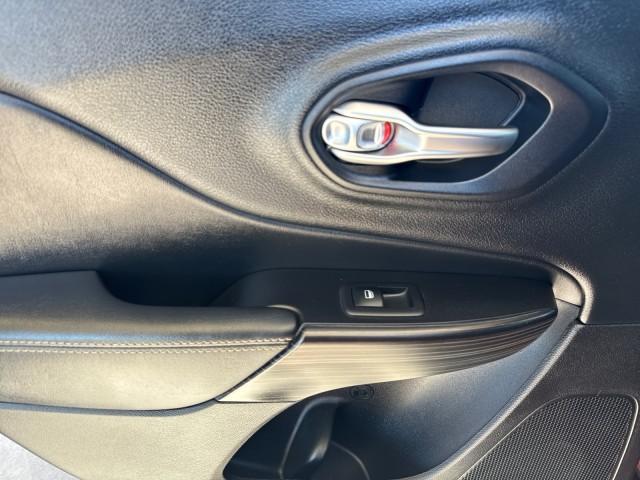Photo of 2014  Jeep Cherokee