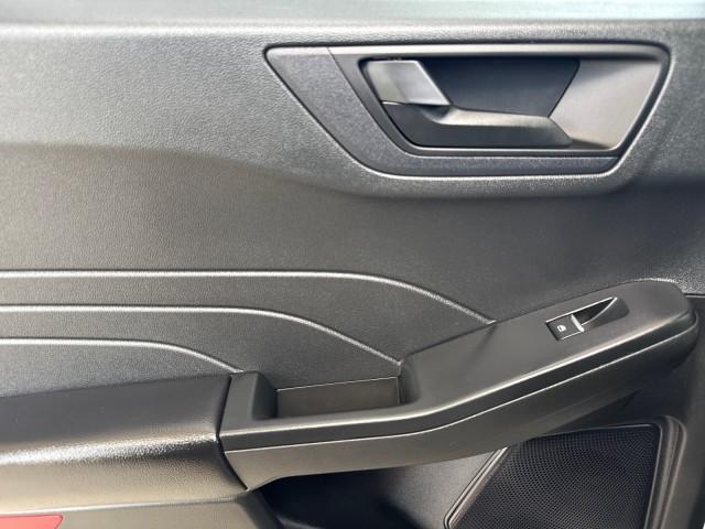 Photo of 2023 White Ford Escape