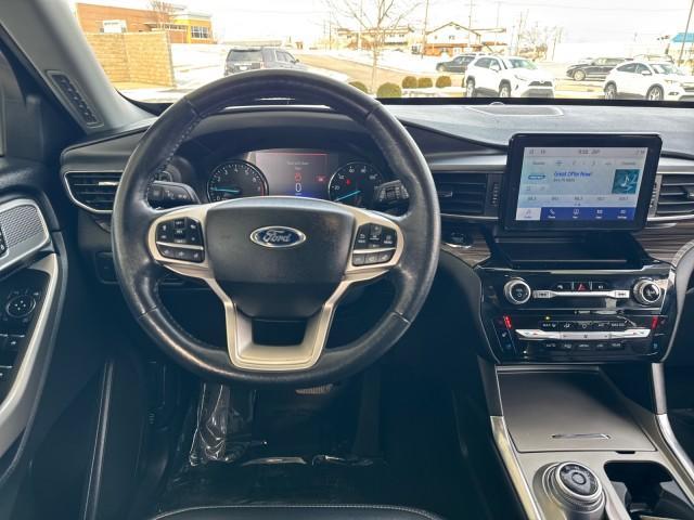 Photo of 2022 Gray Ford Explorer